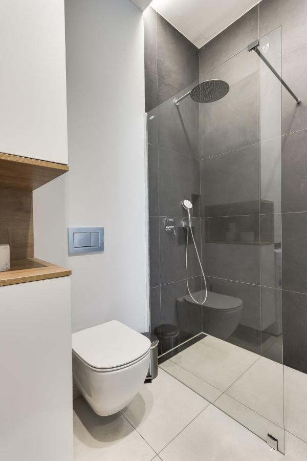 Fine Two Bedroom Trdinova Apartment 류블랴나 외부 사진