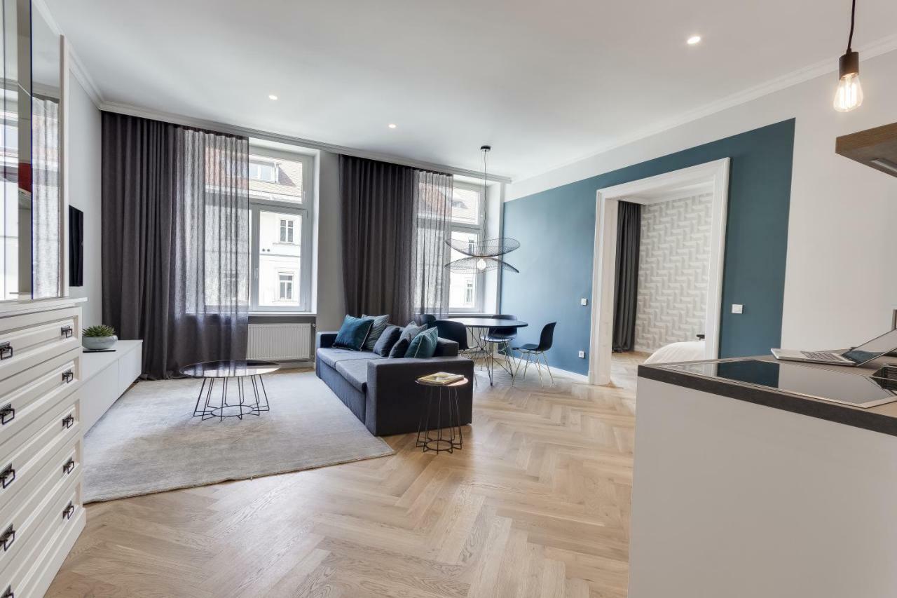 Fine Two Bedroom Trdinova Apartment 류블랴나 외부 사진